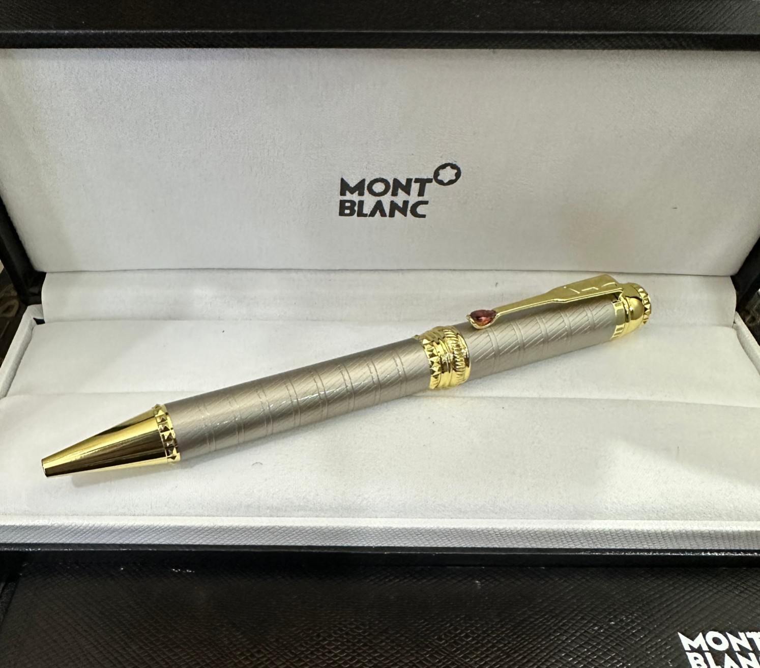 Copy Montblanc Scipione Borghese Limited Edition Ballpoint Pen /Vintage-style